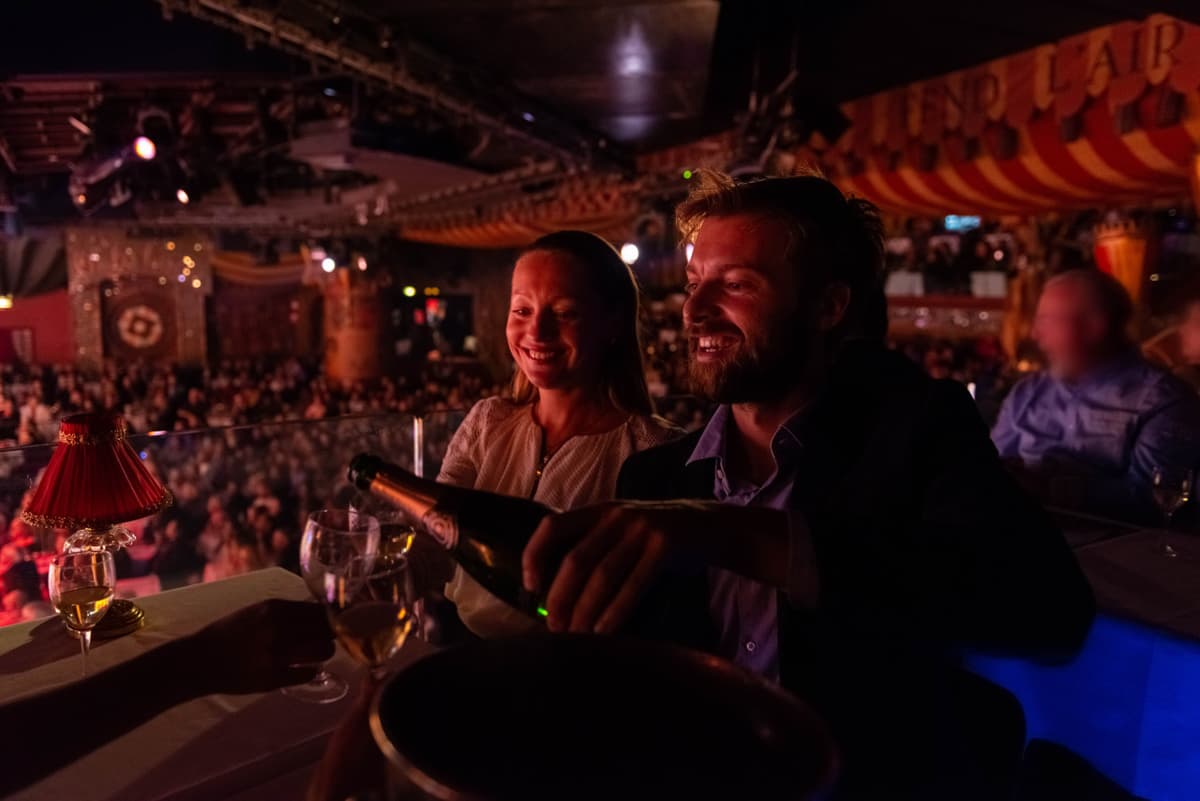 Moulin Rouge Cabaret Show with Drop-off Service and Dinner