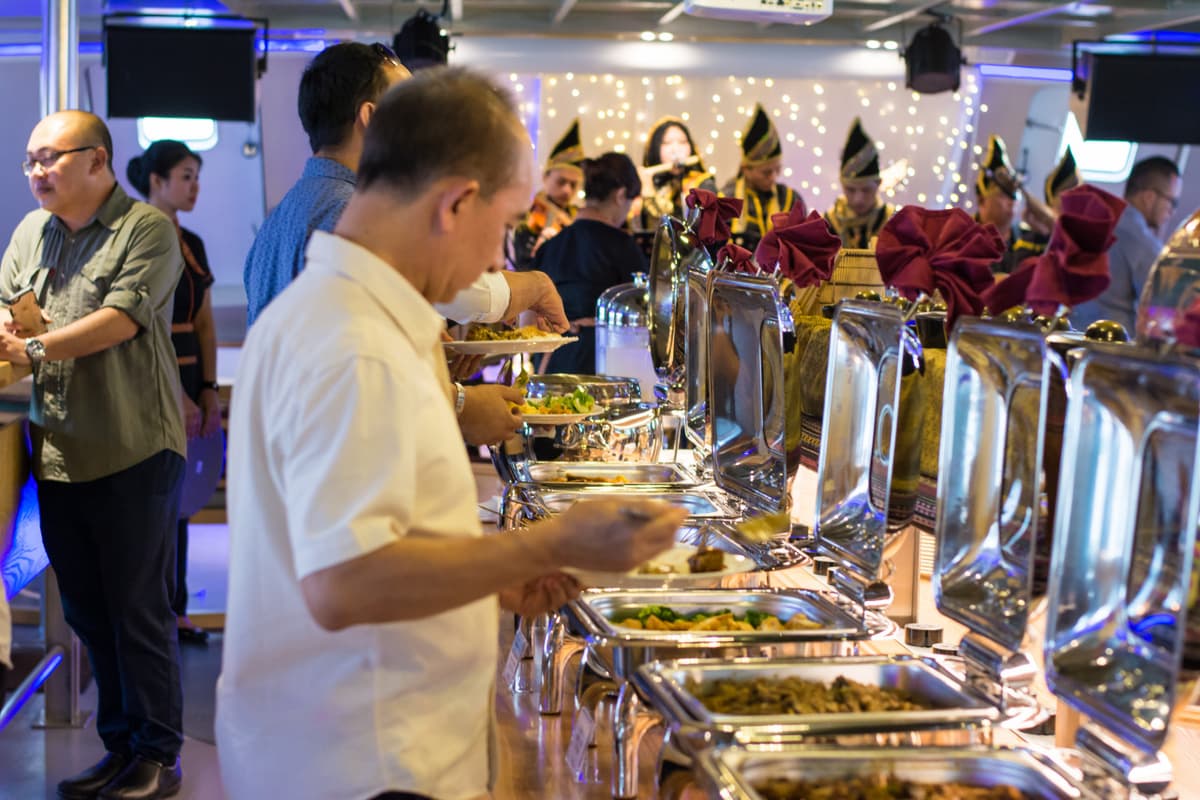 North Borneo Evening Dinner Cruise