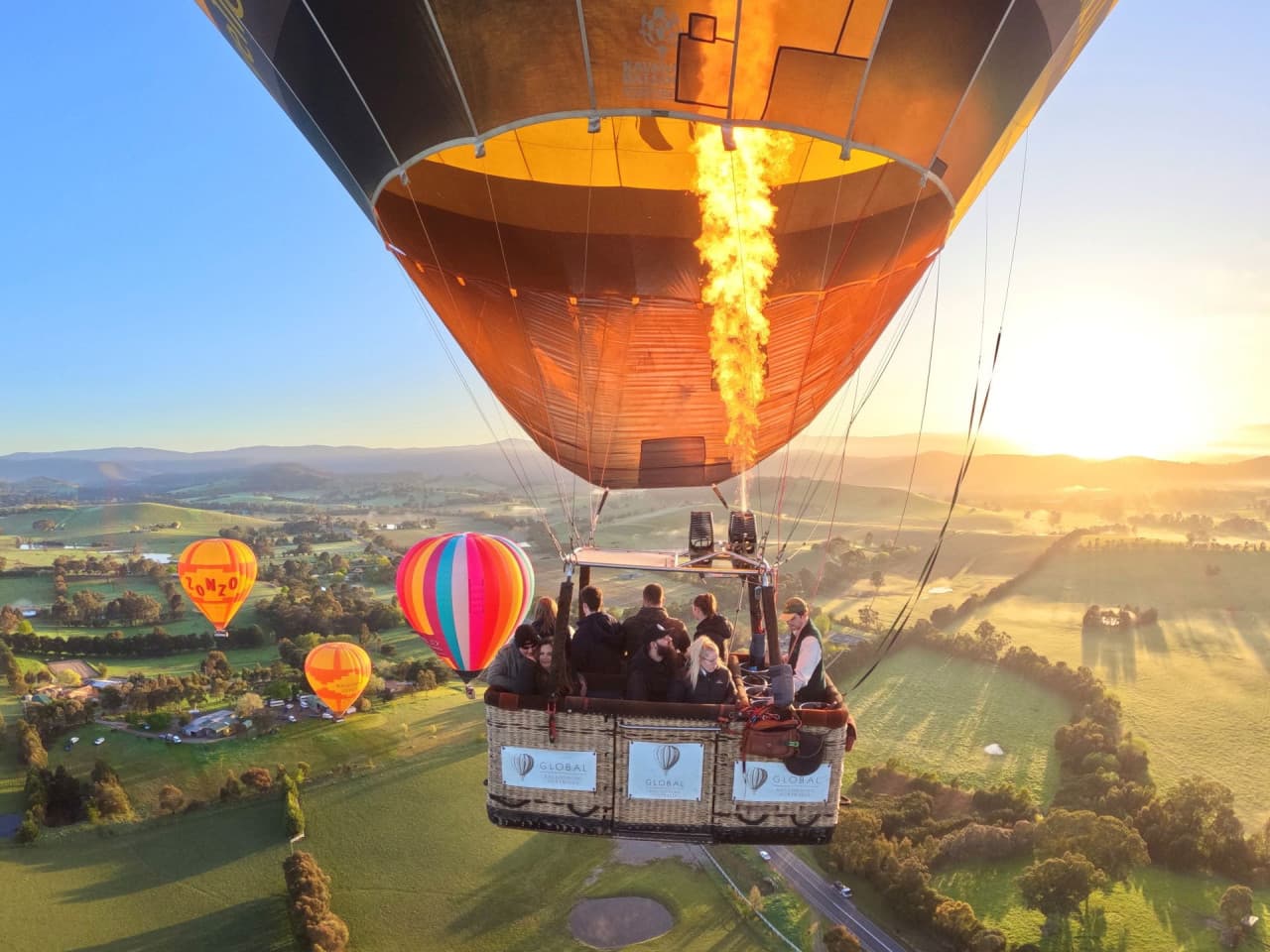 Sunrise Hot Air Balloon Flight over Yarra Valley with Photos