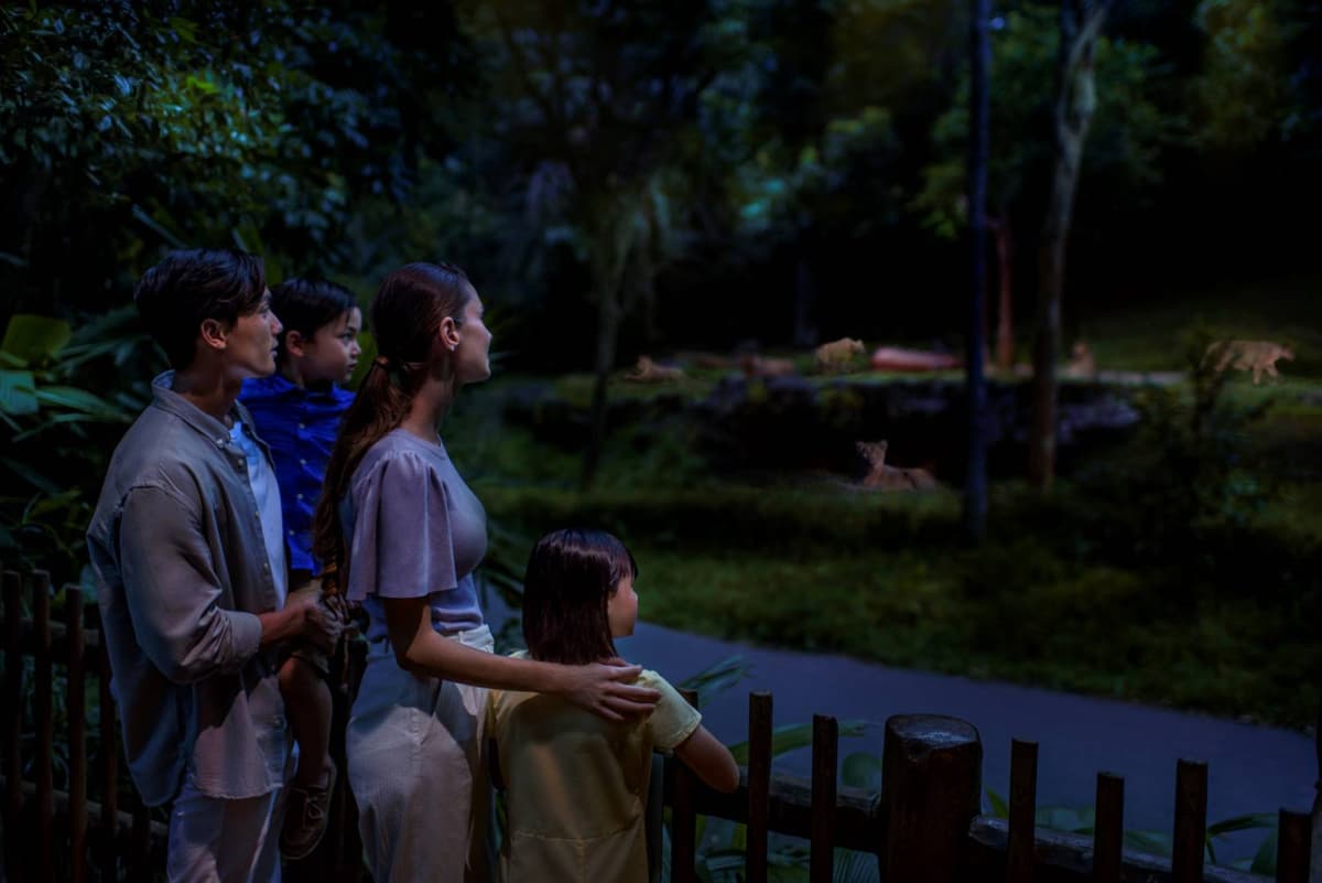 2-Park Destination Pass: Singapore Night Safari + Bird Paradise Tickets