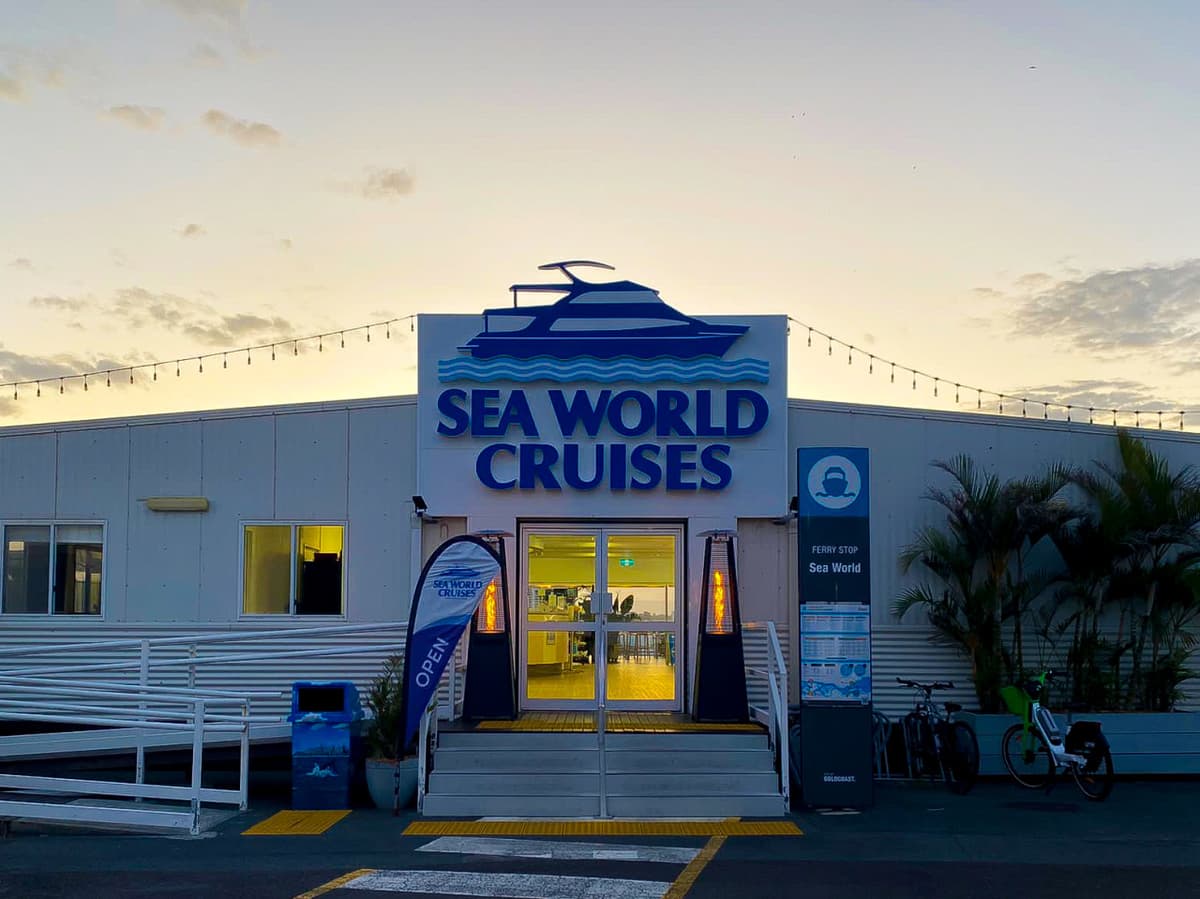 Gold Coast Buffet Dinner Cruise aboard Sea World Cruises