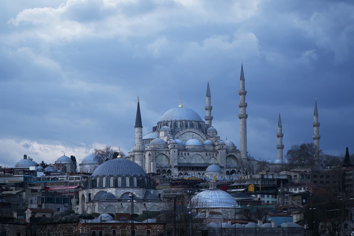 Istanbul Mosques Walking Tour