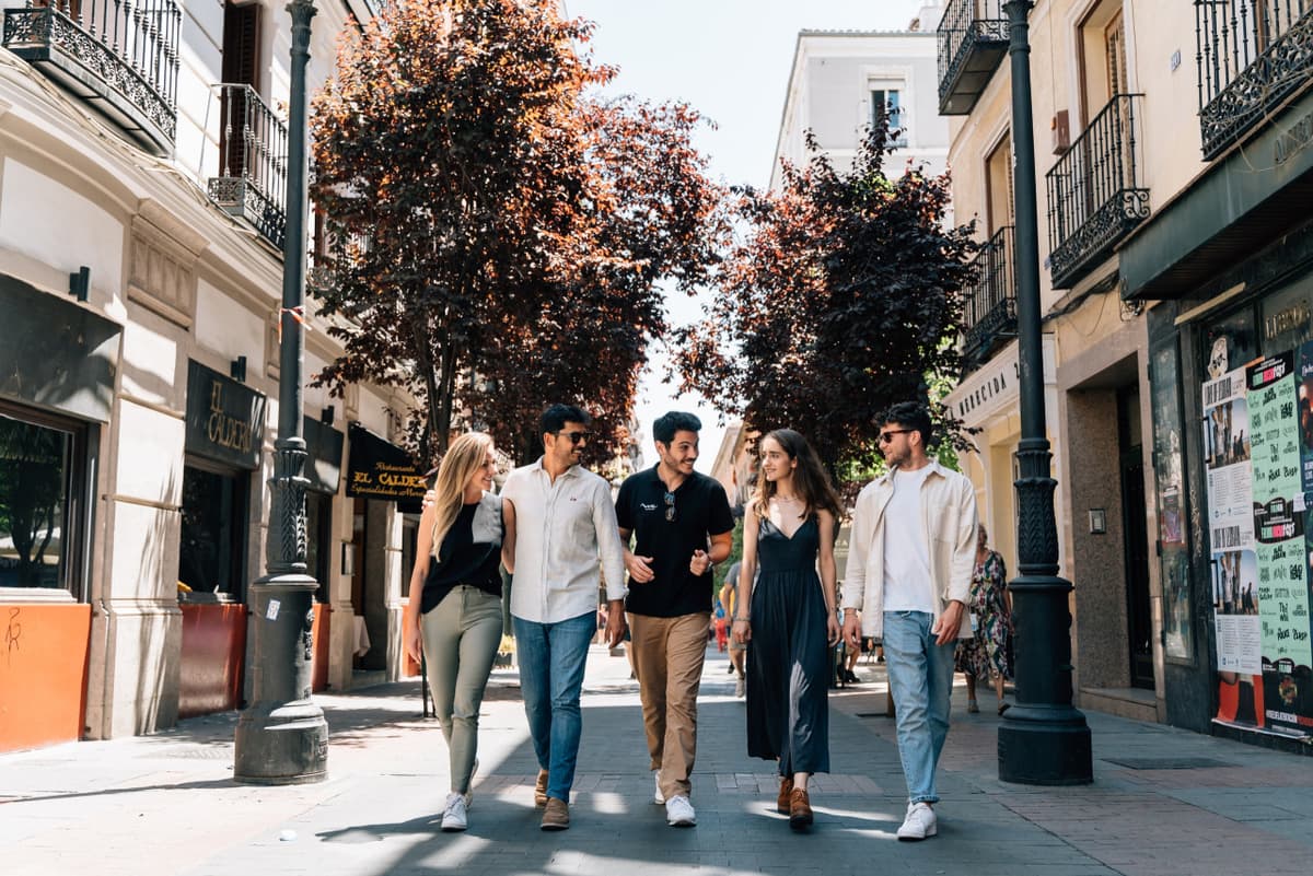 Madrid Walking Tour with High-Speed Train Transfer from Barcelona and Prado Museum Admission
