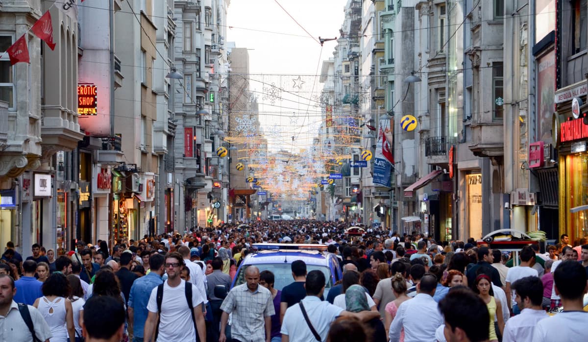 Galata Walking Tour with Galata Tower Admission