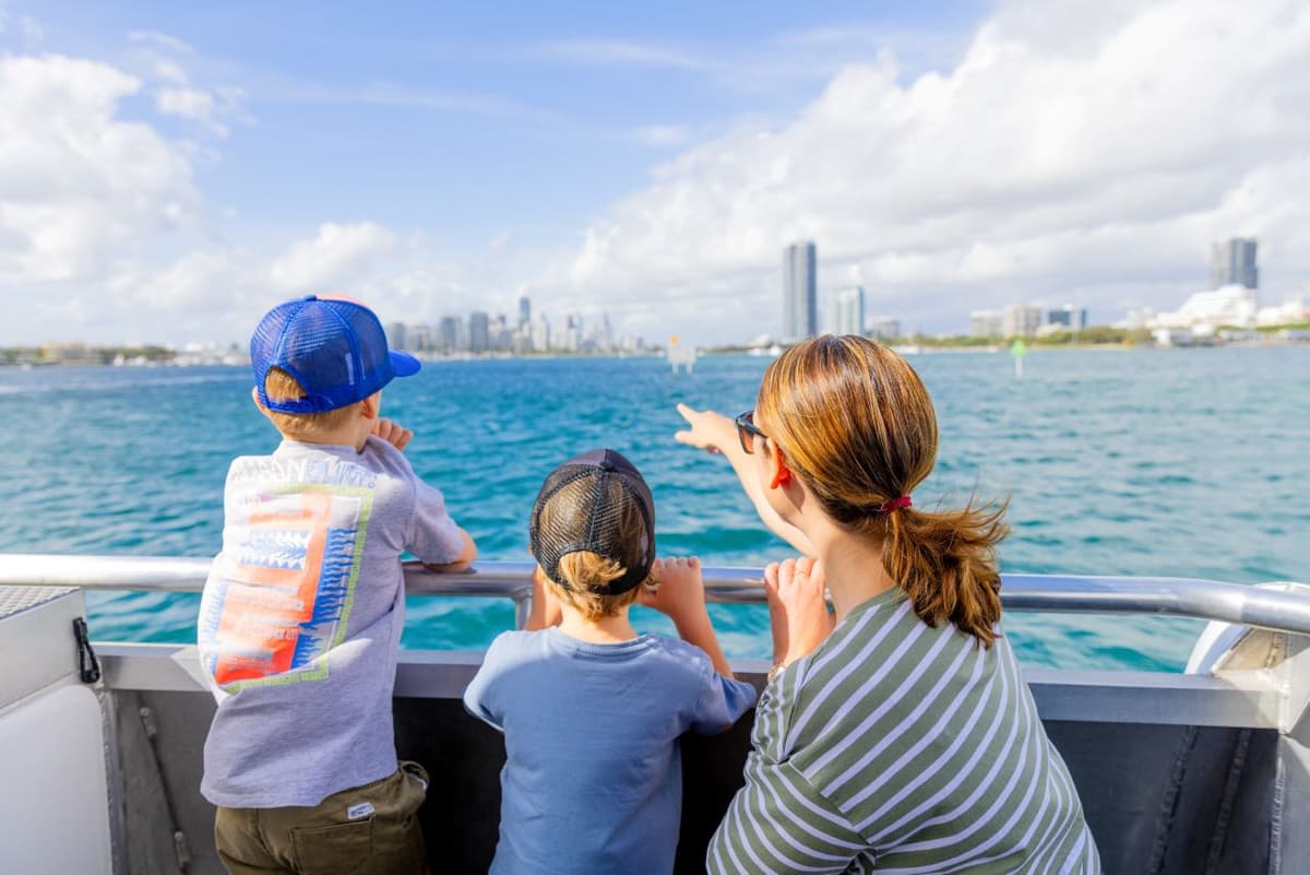 Hopo Gold Coast Hop-on Hop-off Cruise