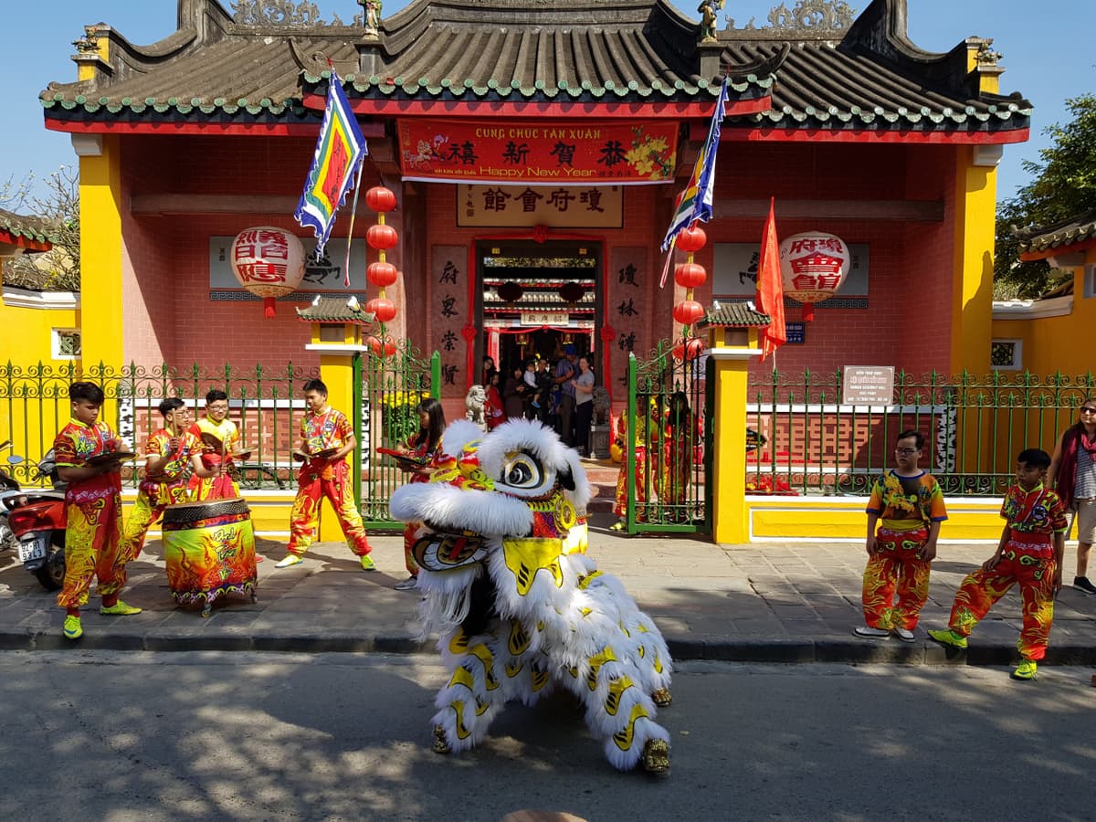 Hoi An Ancient Town Walking Tour from Da Nang