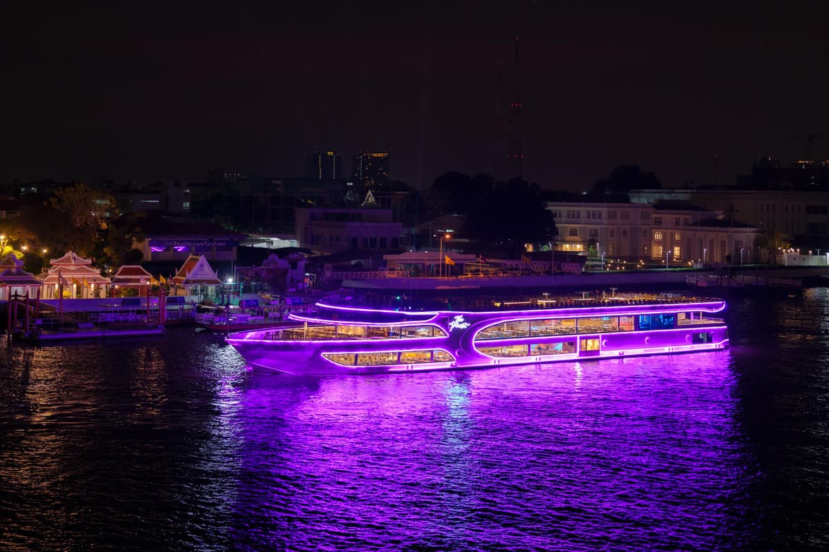 Chao Phraya River Dinner Cruise aboard The Planet Cruise