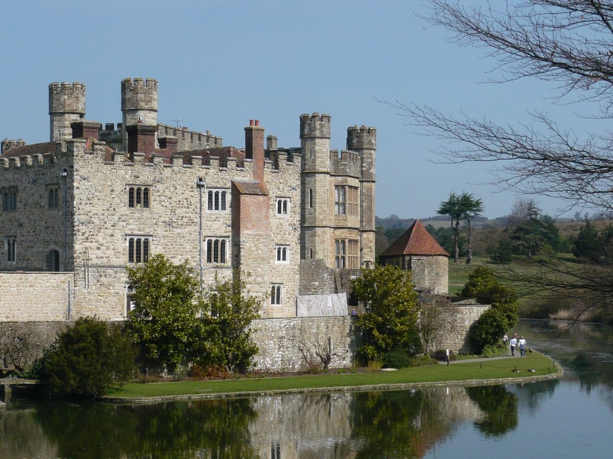 Leeds Castle, Canterbury, Dover and Greenwich Tour