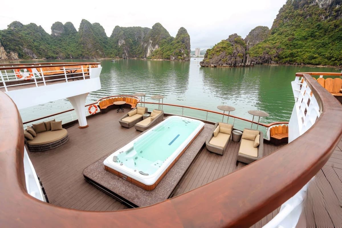 Halong Bay Premium Cruise aboard Ambassador Cruise