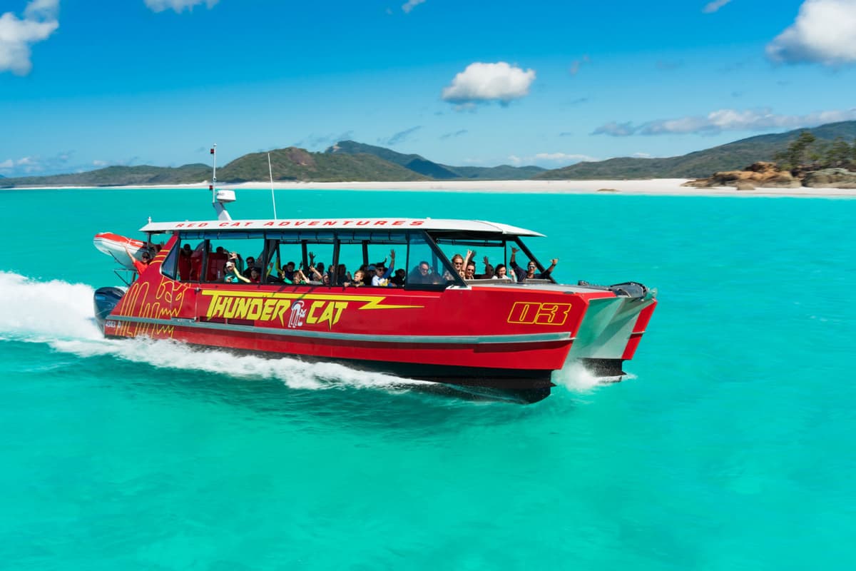 Thundercat Catamaran Whitsundays Islands Tour