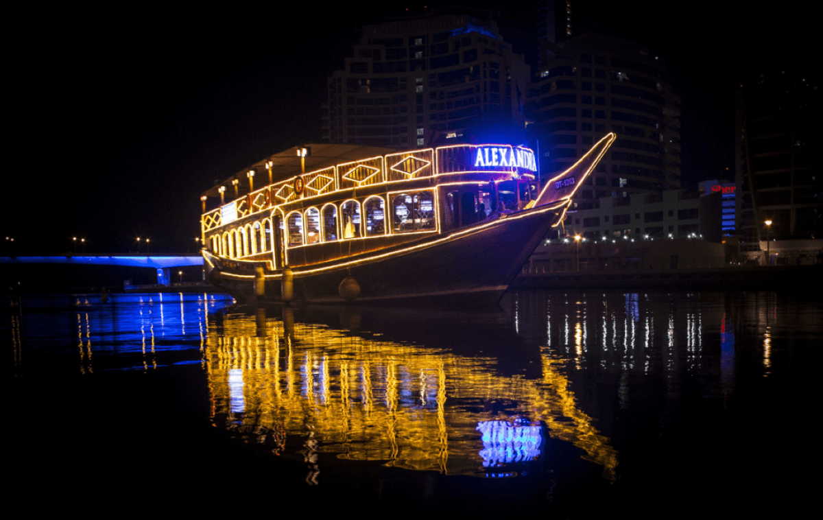 Alexandra Dhow Dinner Cruise in Dubai Marina