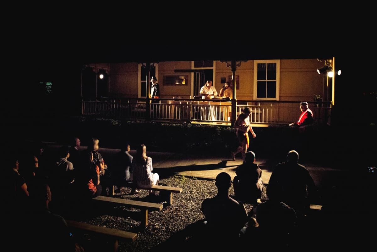 Spirits of the Red Sand - Aboriginal Live Theatre Show with Dinner