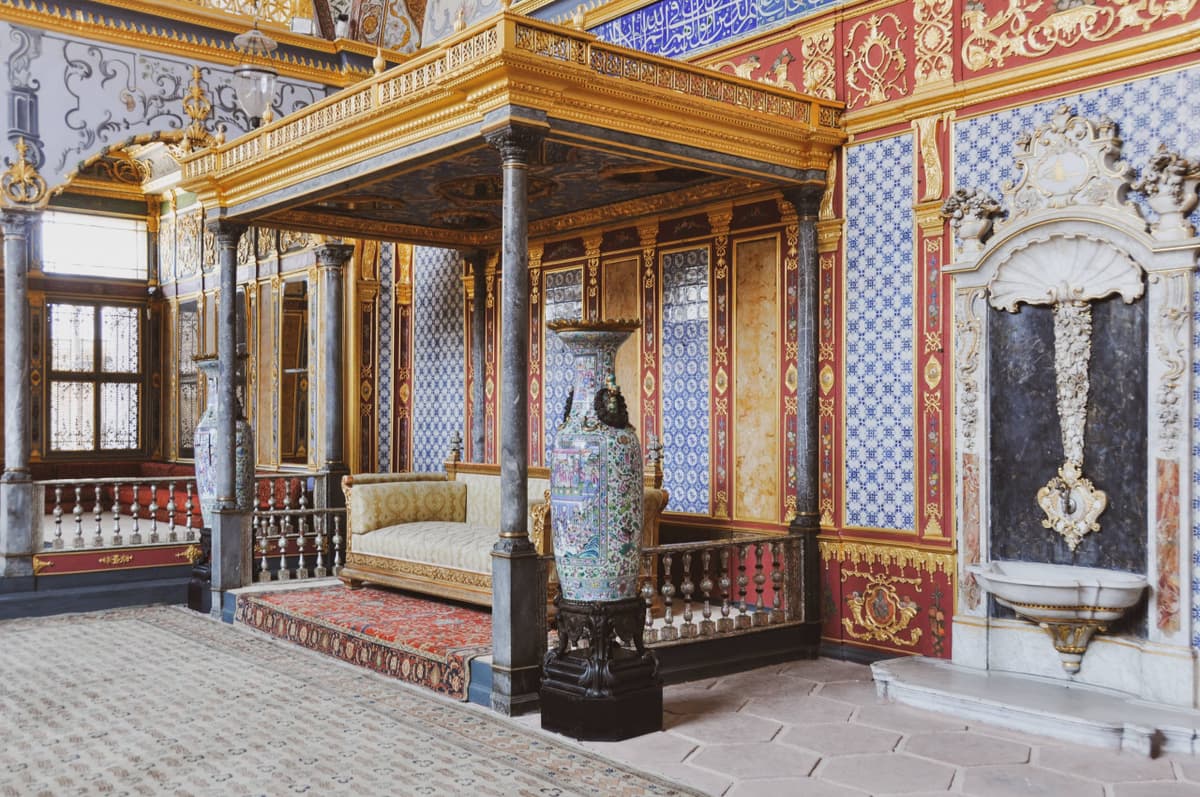 Topkapi Palace Guided Tour