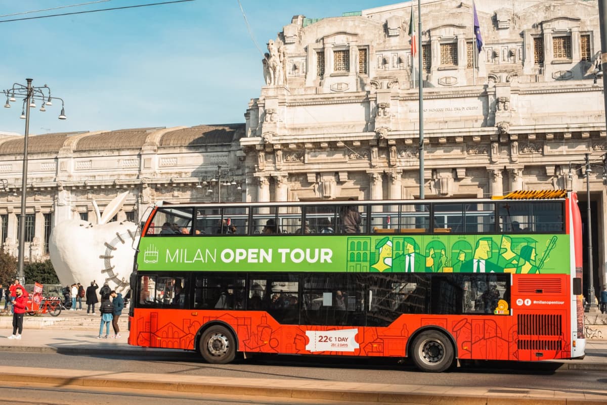 Milan Open Tour Hop-On Hop-Off Bus Tour