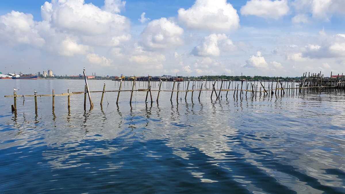 Kelong and Pulau Ubin Boat Tour