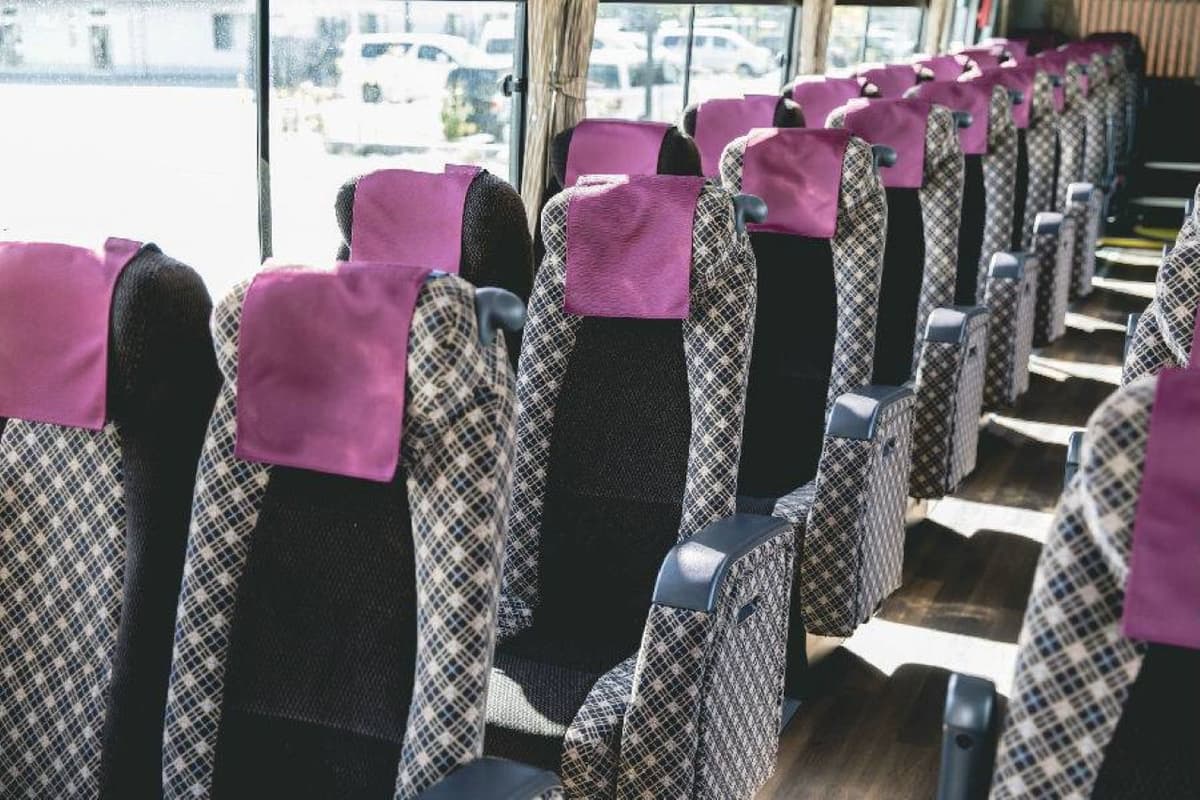 Kansai Limousine Bus - Kansai Airport to/from Namba OCAT/Kyoto/Tempozan/USJ