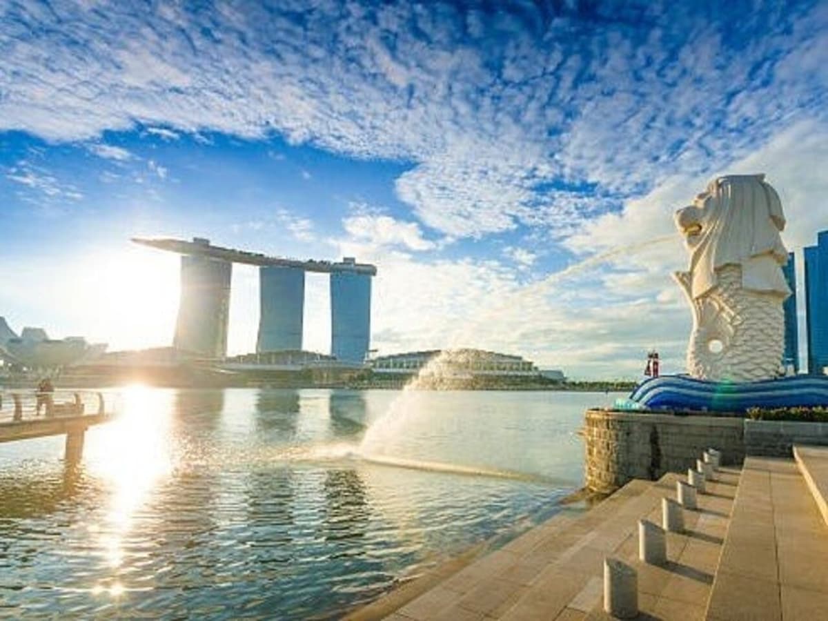 Marina Bay Night Walking Tour