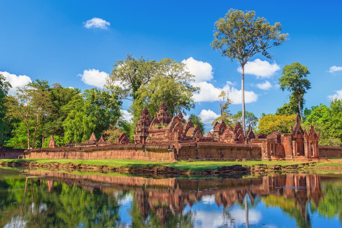 Banteay Srei Tour