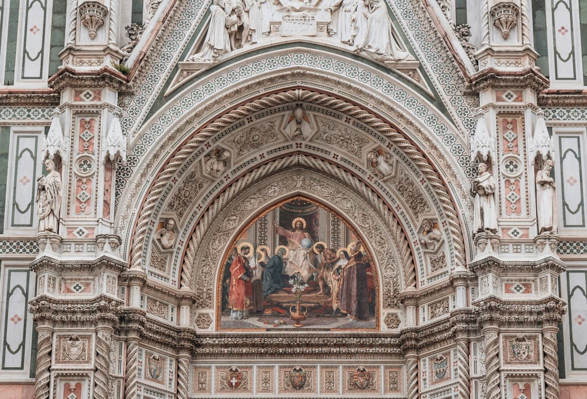 Duomo Cathedral Tour with English-Speaking Guide & Entry