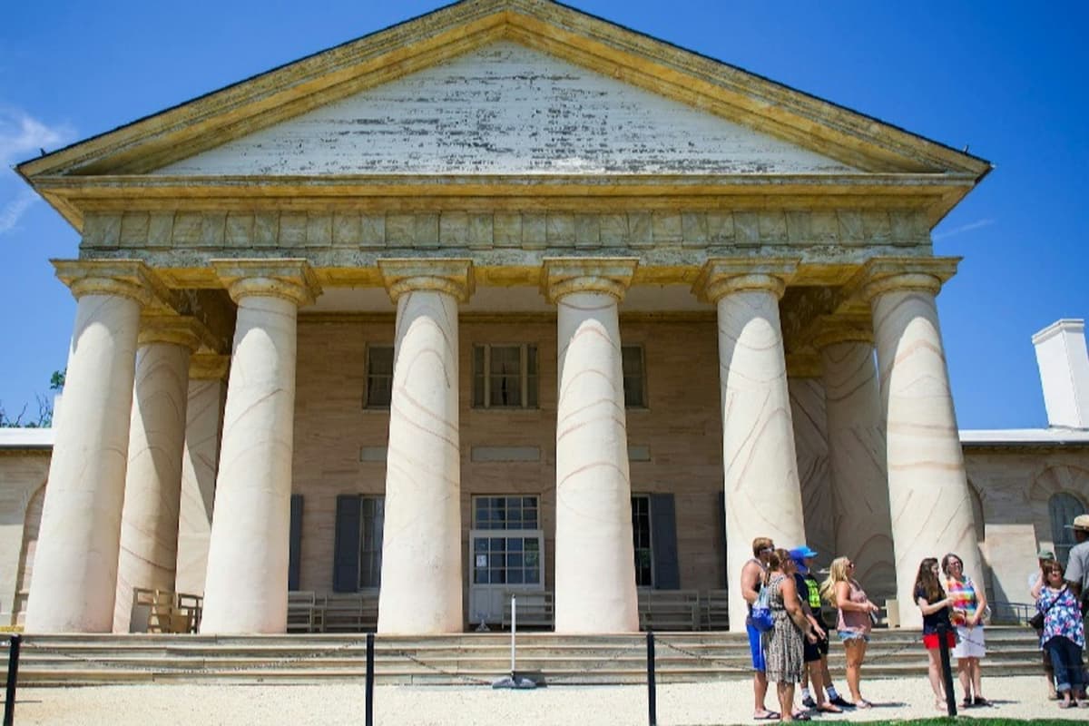 Private Walking Tour of Arlington National Cemetery