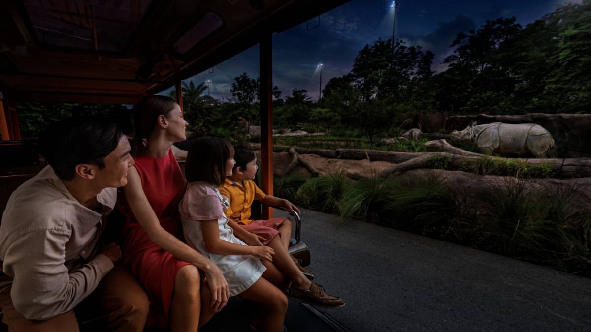 2-Park Destination Pass: Singapore Night Safari + Bird Paradise Tickets