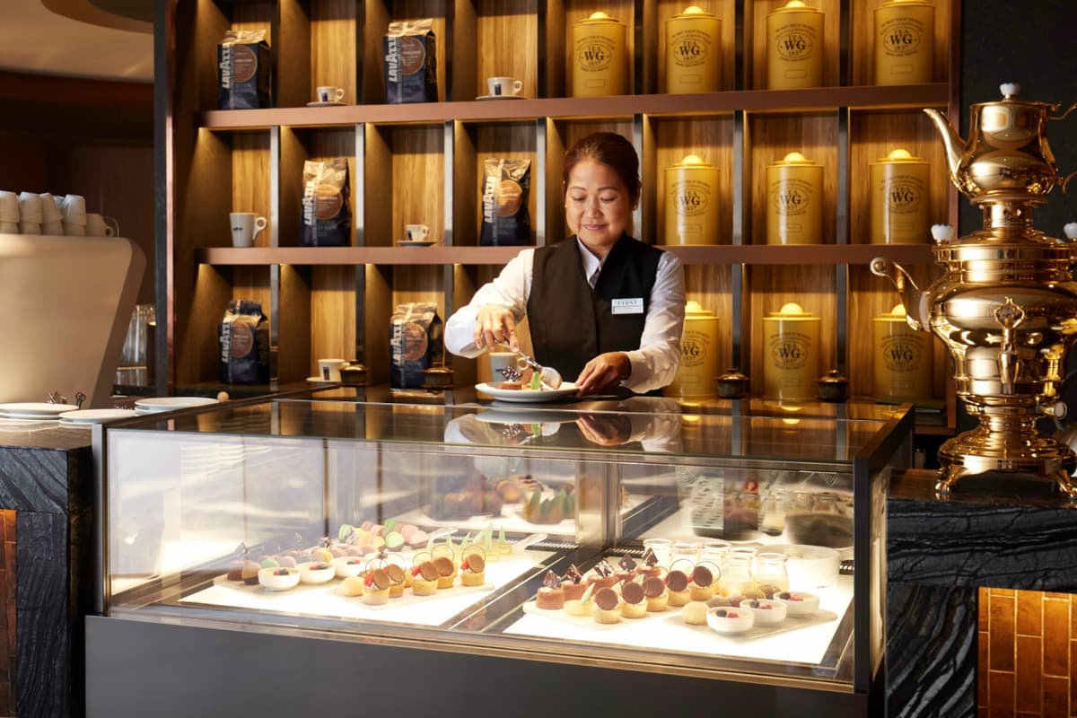 Plaza Premium Lounge - Hong Kong International Airport Terminal 1