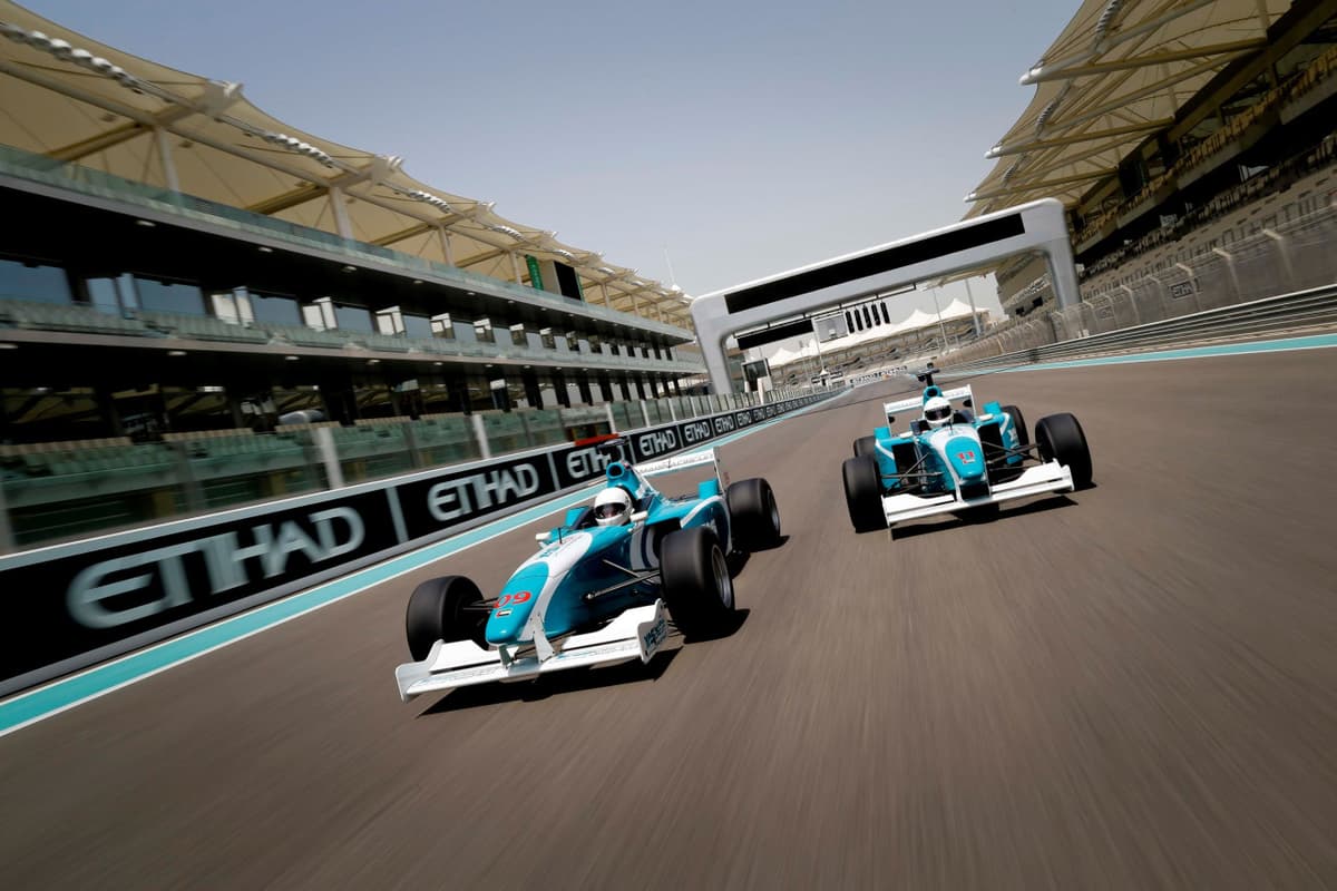 Yas Marina Circuit Formula Yas 3000 Driving Experience