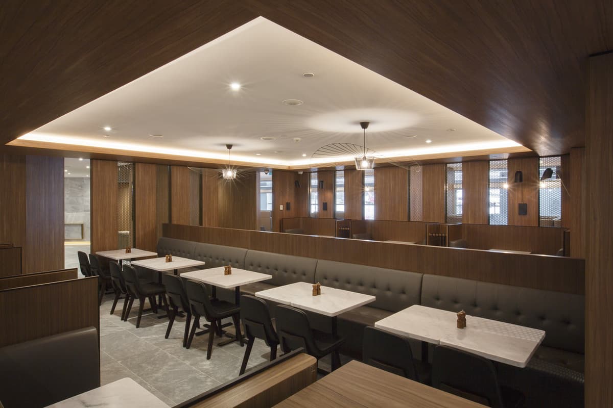 Plaza Premium Lounge - Melbourne Airport Terminal 2