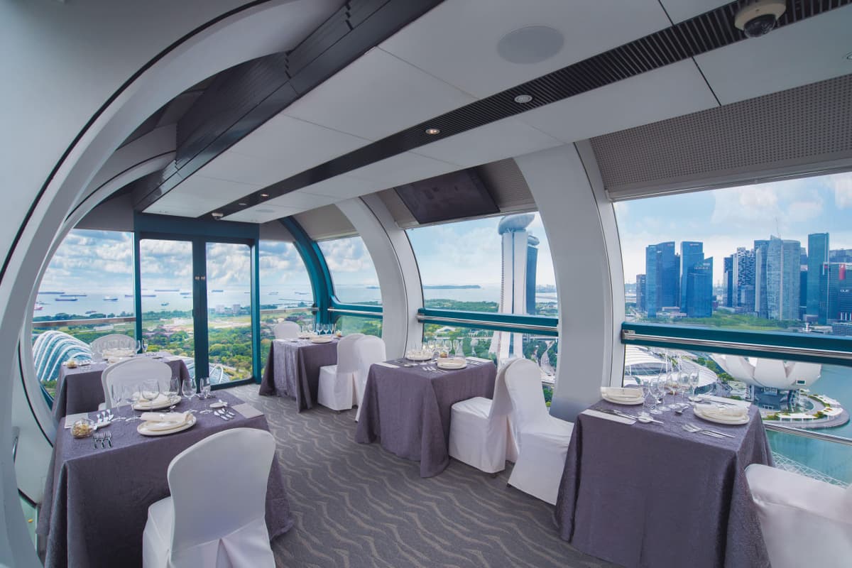 165 Sky Dining by Singapore Flyer