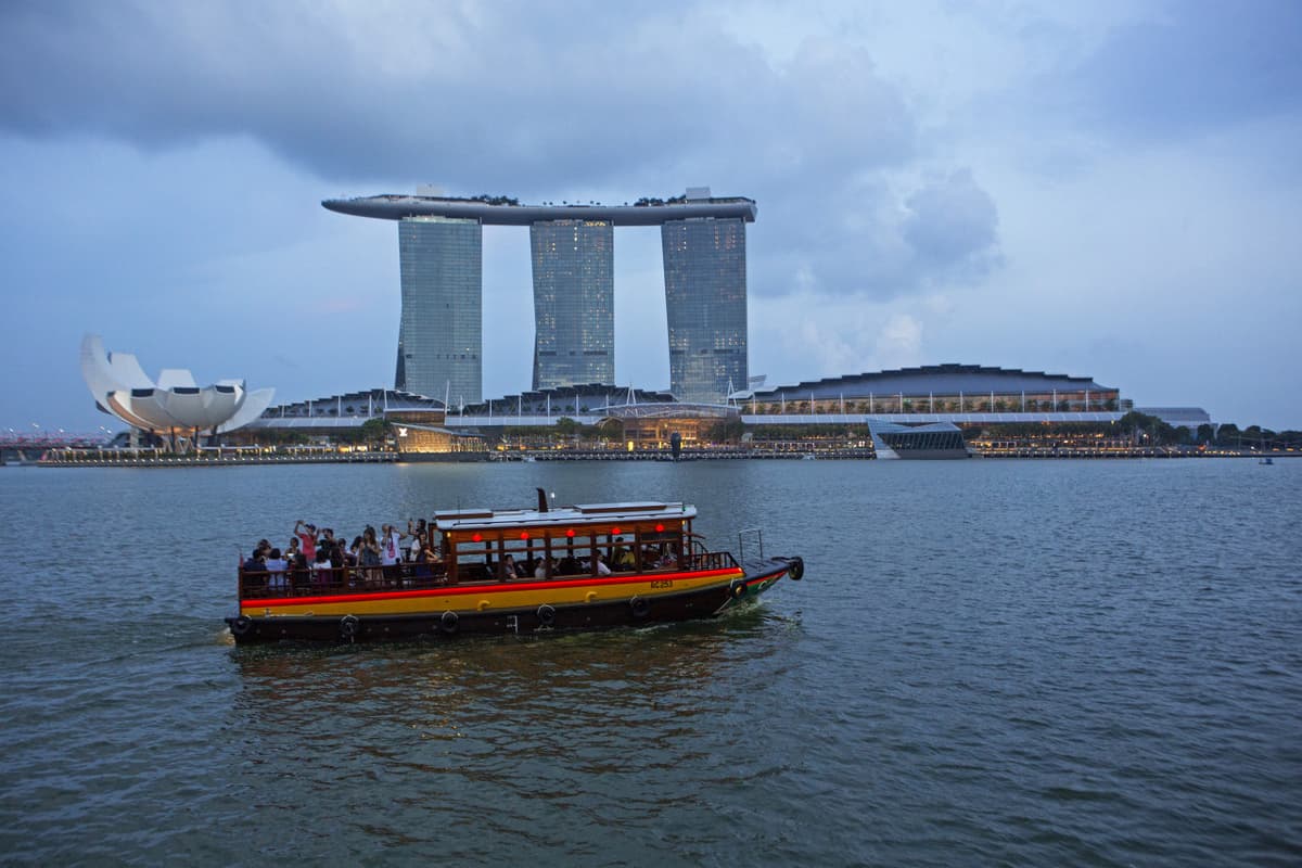 Singapore River Cruise Ticket