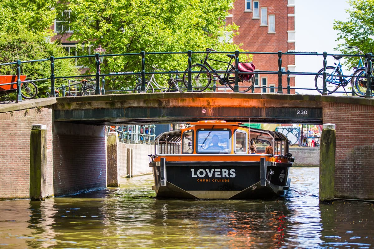 Amsterdam Semi-Open Boat Canal Cruise Ticket