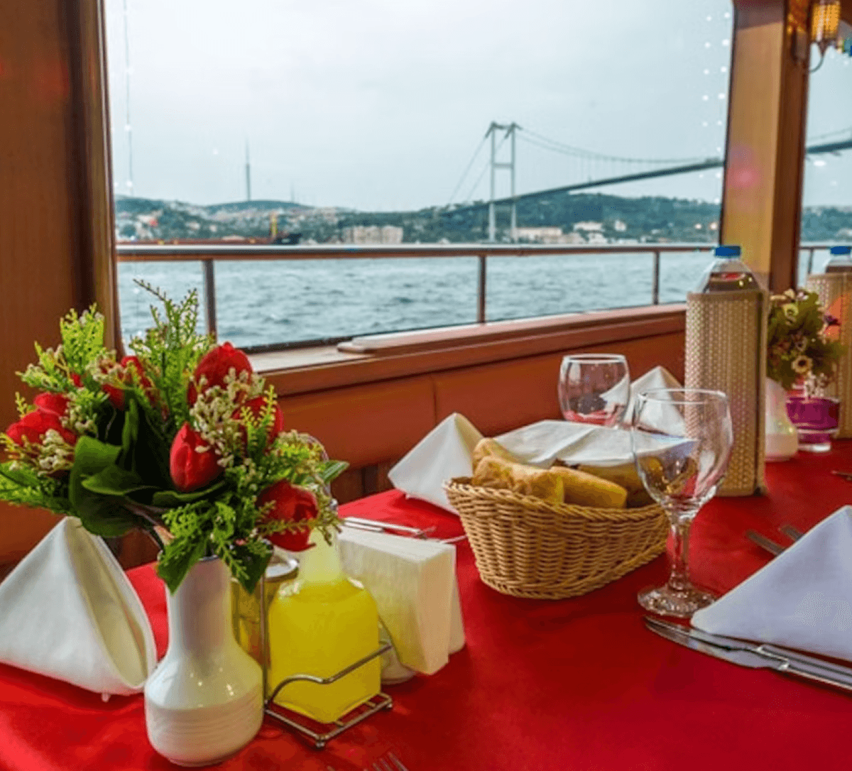 Bosphorus Dinner Cruise with Turkish Night Show