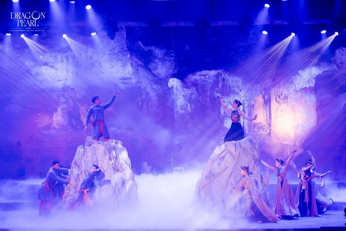 Dragon Pearl Cave Show and Dining Experience