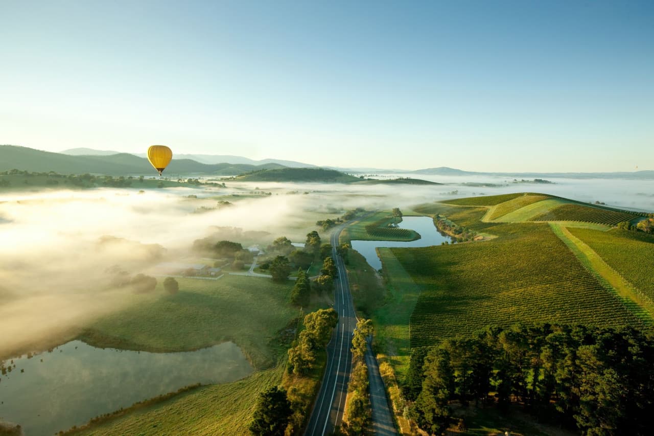Sunrise Hot Air Balloon Flight over Yarra Valley with Photos