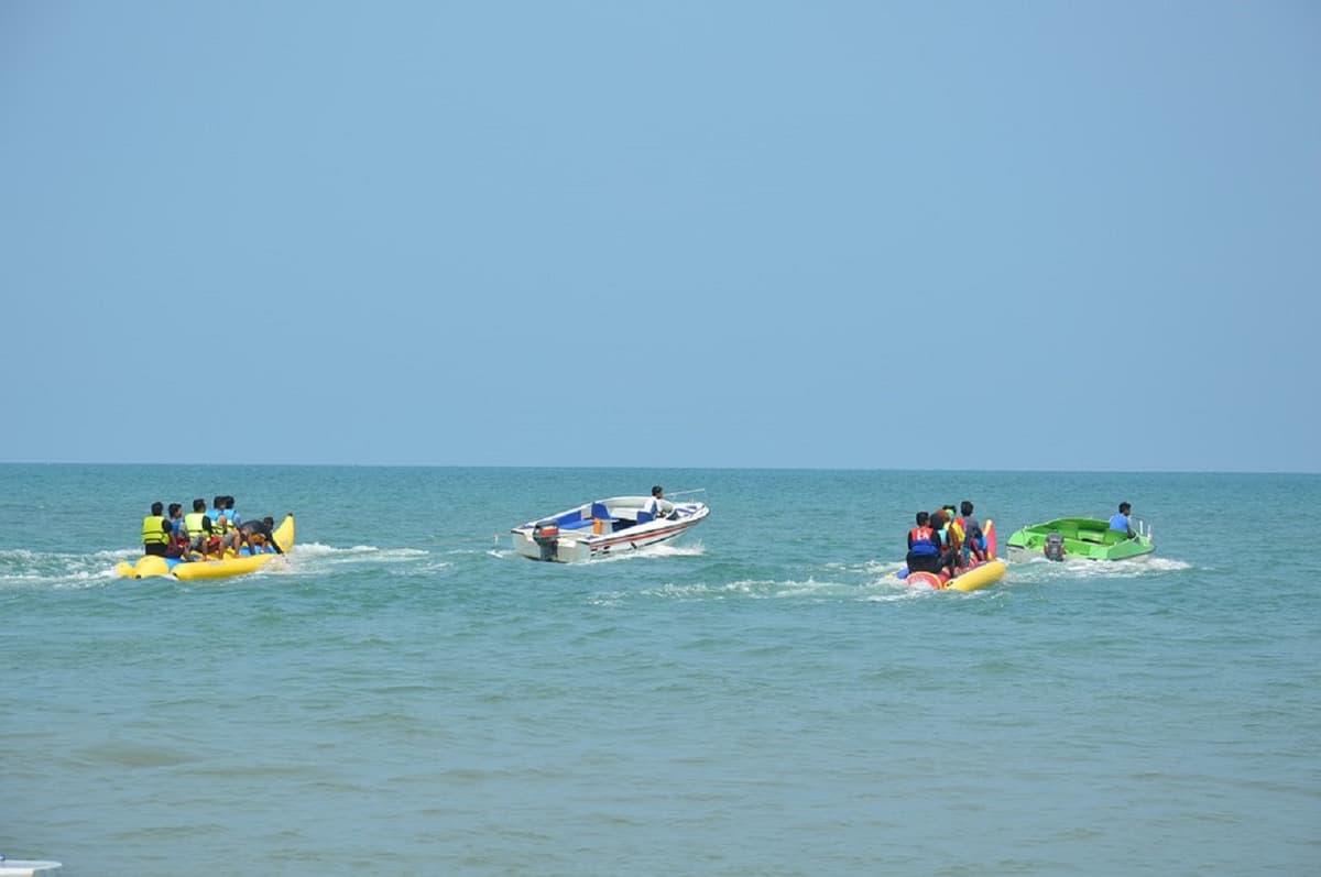 Kenting South Bay Water Sports Experience