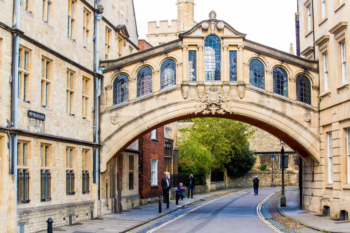 Oxford and Lacock Tour from London
