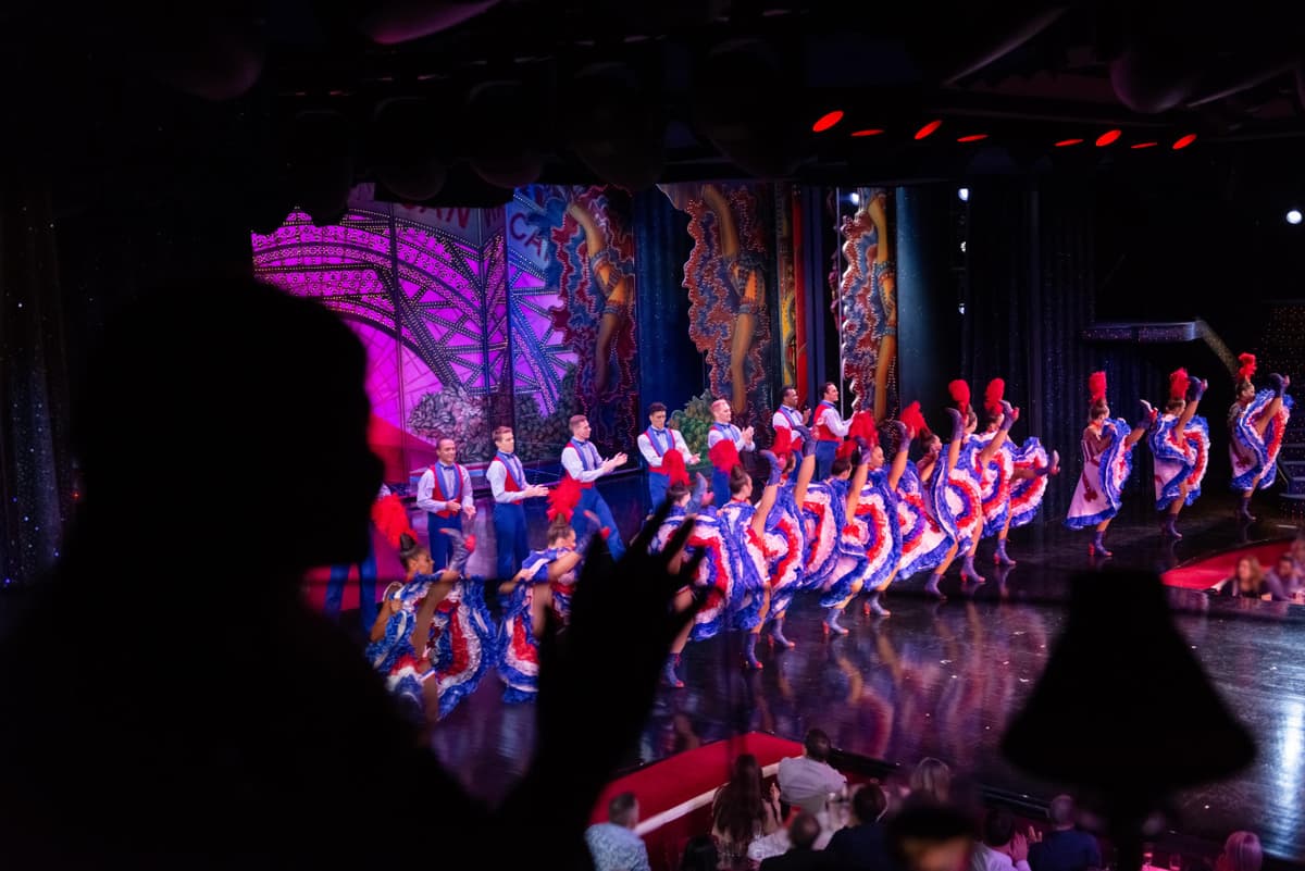 Moulin Rouge Cabaret Show with Drop-off Service and Seine River Cruise