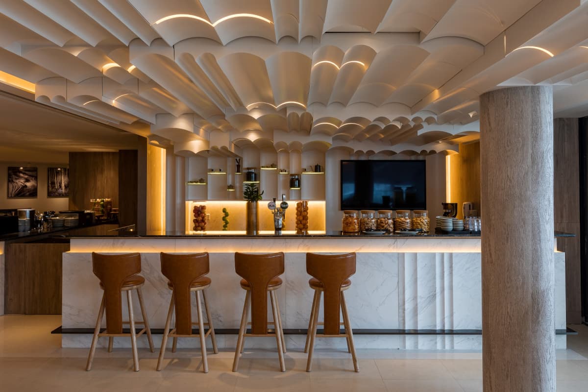 Plaza Premium Lounge - Hong Kong International Airport Terminal 1