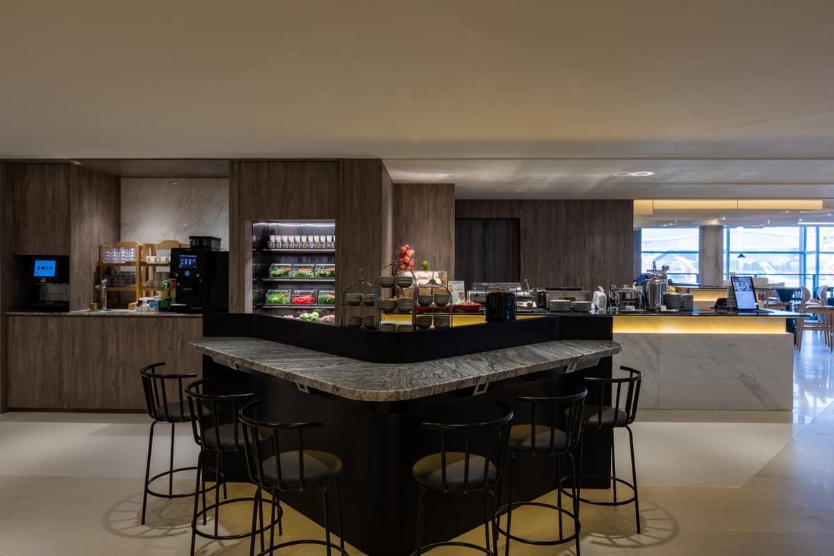 Plaza Premium Lounge - Hong Kong International Airport Terminal 1