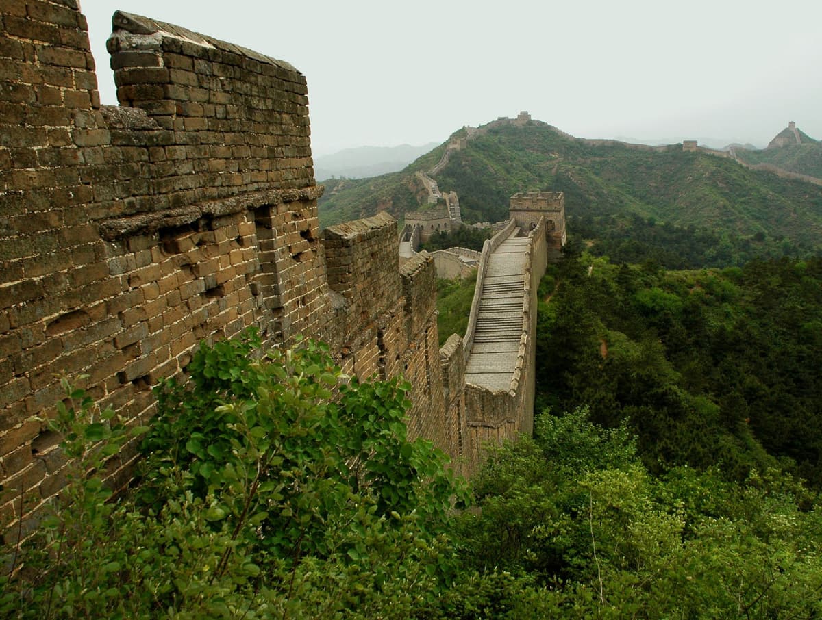 Jinshanling Great Wall Hiking Tour