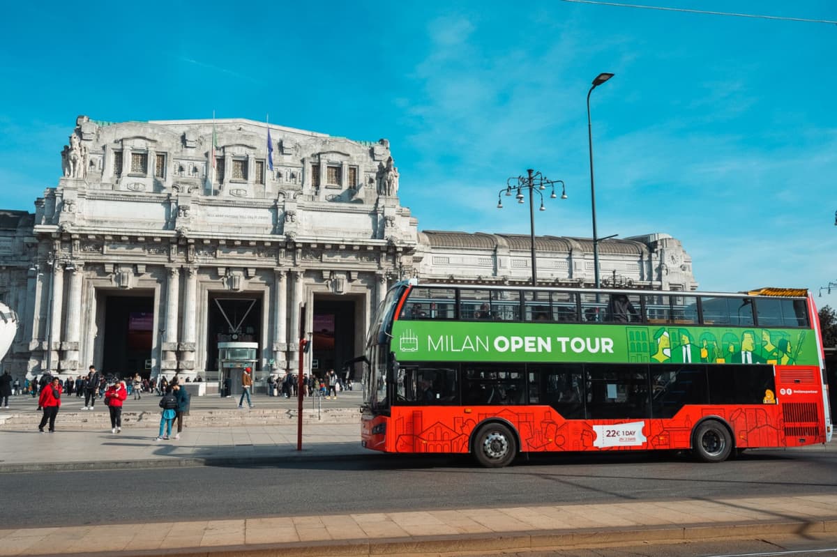 Milan Open Tour Hop-On Hop-Off Bus Tour