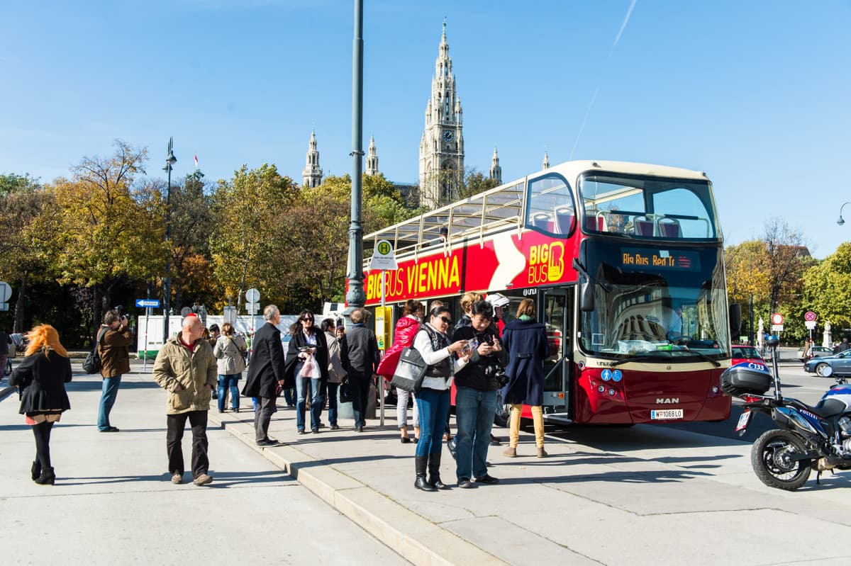 Big Bus Vienna Hop-on Hop-off Bus Tour