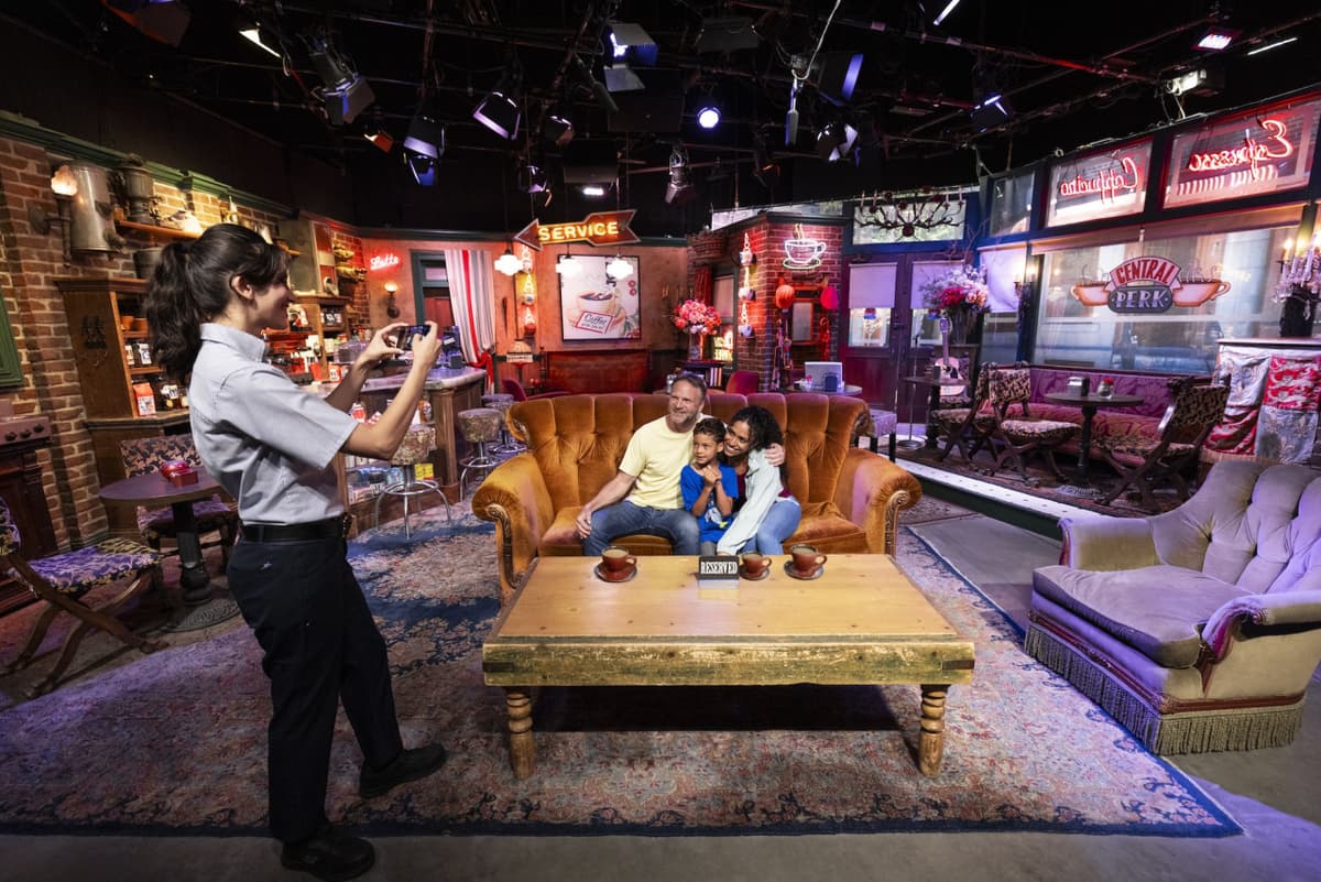 Warner Bros. Studio Tour Hollywood: Guided Tour
