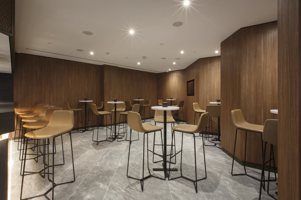 Plaza Premium Lounge - Melbourne Airport Terminal 2