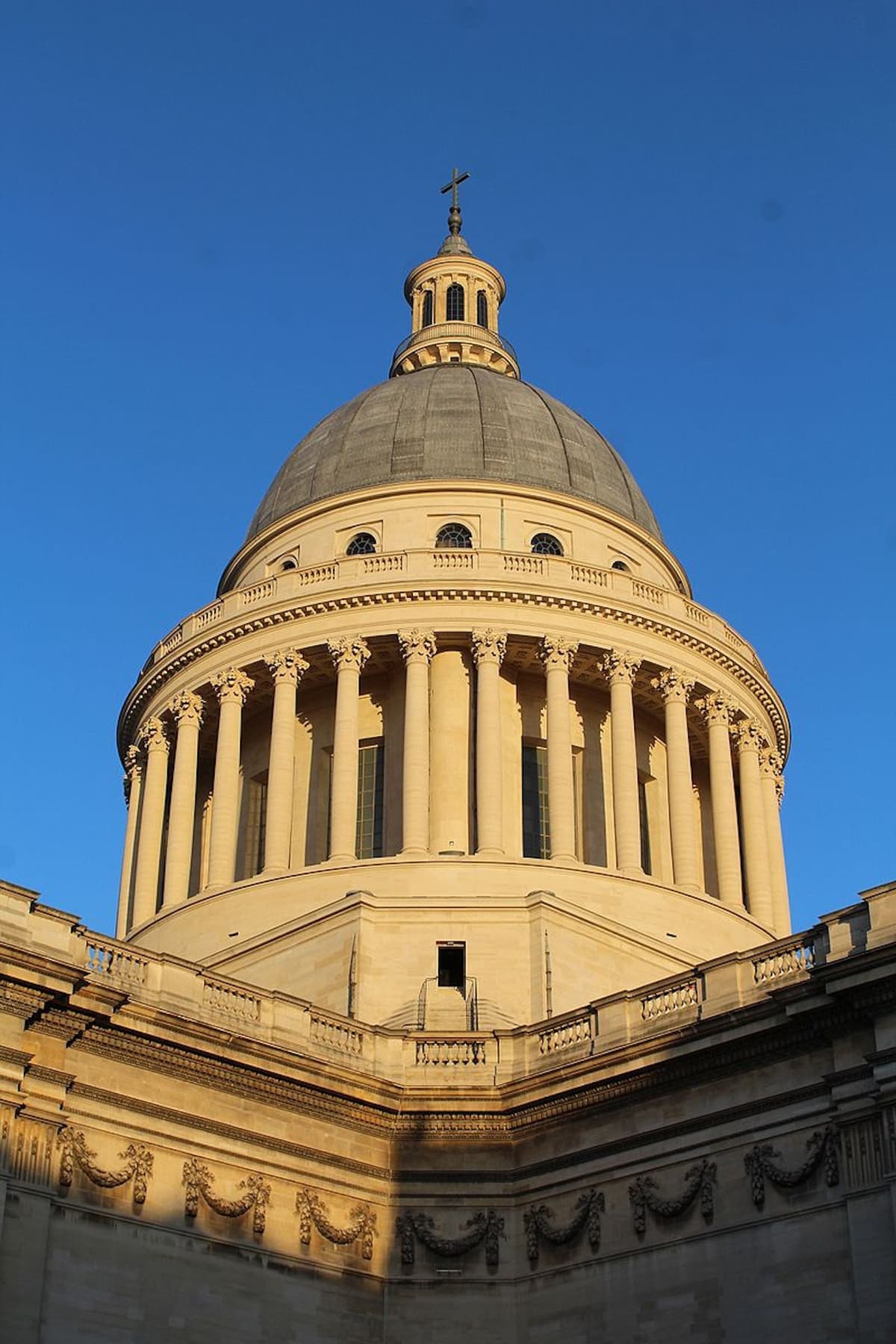 Paris: Pantheon Skip-the-Line Admission
