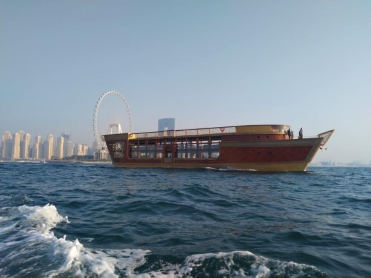 Dubai Ocean Empress Dinner Dhow Cruise