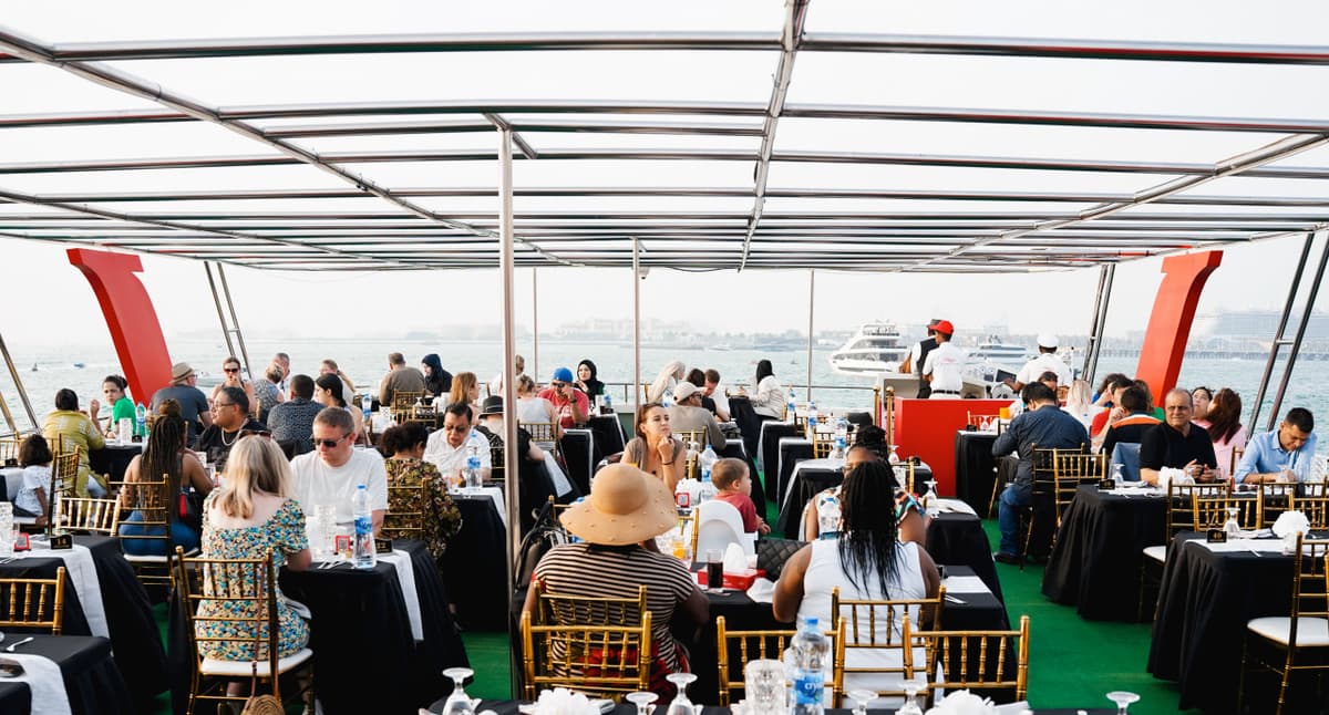Dubai Marina Sunset or Dinner Cruise with Live Music