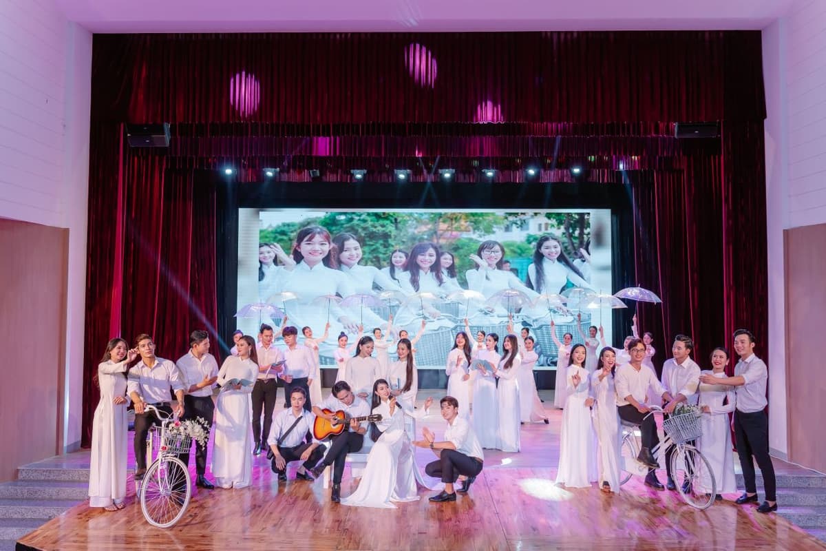Ao Dai Show in Da Nang