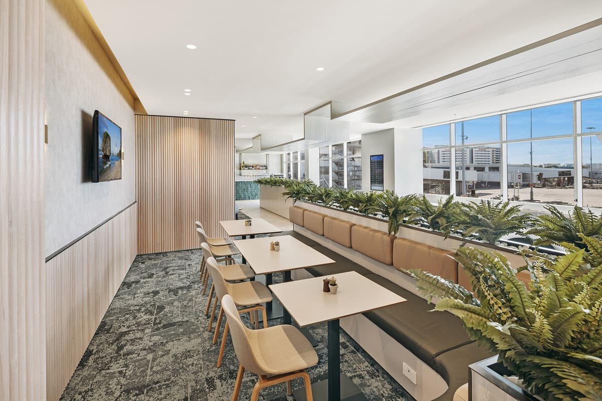 Plaza Premium Lounge - Sydney International Airport Terminal 1