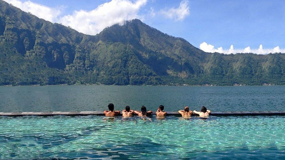 Mount Batur Quad Bike Tour and Hot Spring Visit